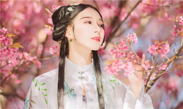 千山供卵试管婴儿：助您实现家庭梦想的科学方案